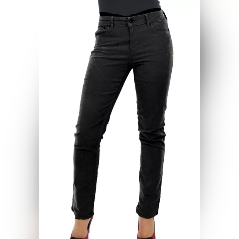 Womens Levis Black Corduroy 721 High Rise Skinny Pants 30x30 MSRP $69.50